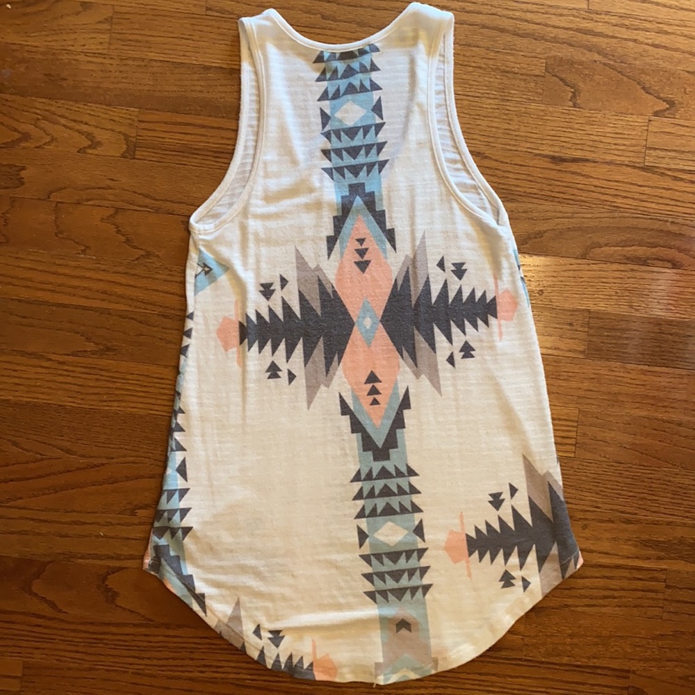 Aztec Tank - Picture 2 of 6